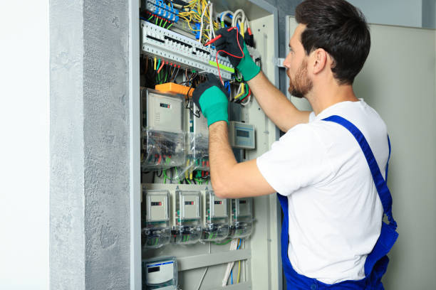 Best Affordable Emergency Electrician  in Shields, MI